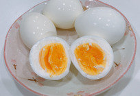 たまご屋さん直伝!つるっと殻がむけるゆでたまごの作り方