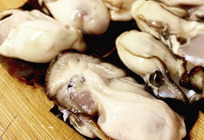 うま味たっぷり♪牡蠣の昆布締め