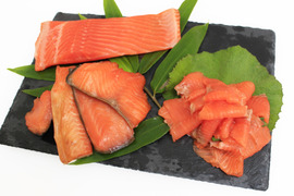 【甲州ワイン鱒】 お刺身用柵 / 冷燻 / 温燻  3種食べ比べセット (合計 450g)