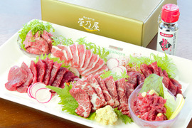 【父の日ギフト】菅乃屋 鮮馬刺し スライス 6種 バラエティーセット 熊本直送 ギフトに最適 　母の日・父の日・ご褒美に