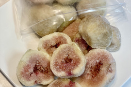 訳あり！ぎゅぎゅぎゅっと詰まった【冷凍いちじく】2kg(500ｇ×4袋)本州の方限定