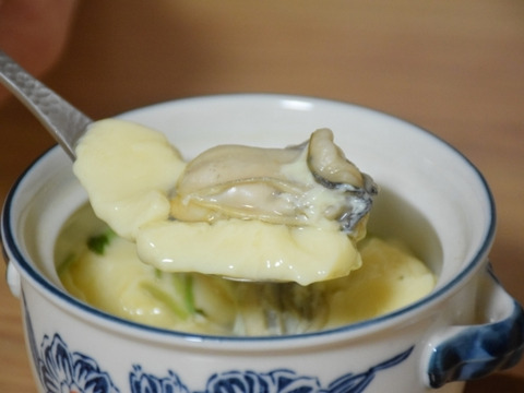 牡蠣好き歓喜の20%増量中！（500g）１袋 【生牡蠣】【生食用】三重県産 浦村かき むき身 牡蠣
生で食べれる衛生的な牡蠣です！ カキフライ
贈り物 お歳暮 熨斗対応  新年会 女子会 母の日父の日