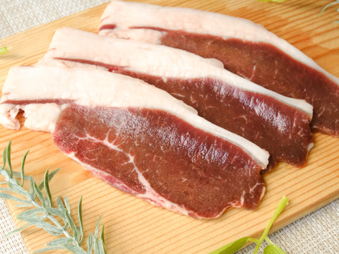 こだわりのエゾシカローススライス
200g真空パック
3mmのスライス、焼肉やBBQに最適