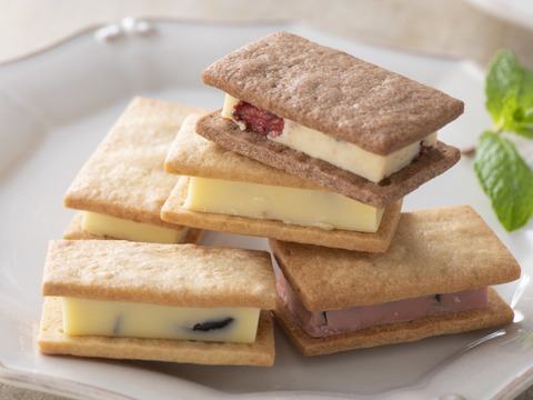 【ギフトや手土産に】バターサンド15個入り★「熨斗対応可」