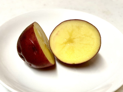 お試しに！赤色じゃがいもの食べ比べセット ２キロ箱